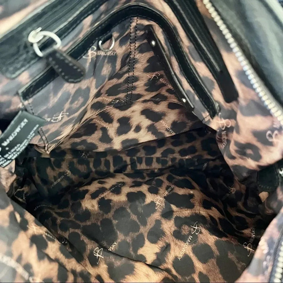 B Makowsky Smooth Glove Leather Satchel Shoulder Bag Signature Black Zip Top - Picture 10 of 13